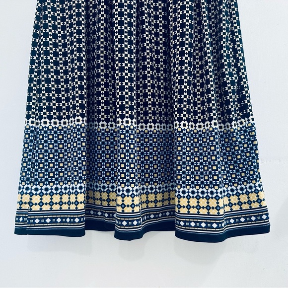 Max Studio NWT Geometric Sheath Midi Dress, Women’s Size Small, Pleated Skirt - Picture 6 of 16